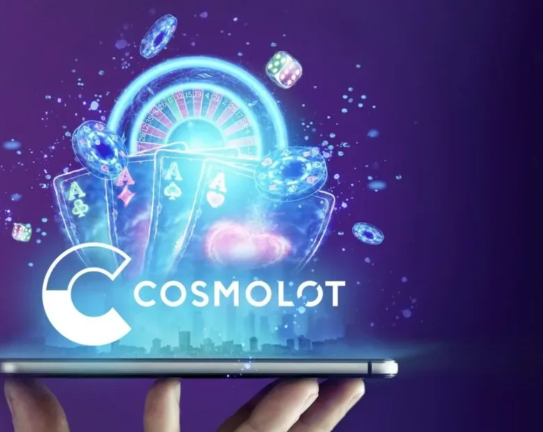 Порівняння справжньої промо-сторінки Cosmolot і фішингової приманки з нереальним бонусом